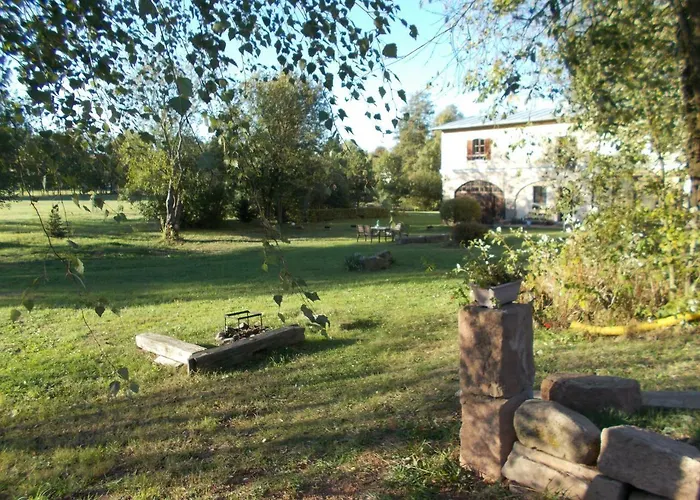 U Dvou Lipek Pod Broumovskymi Stenami Homestay *